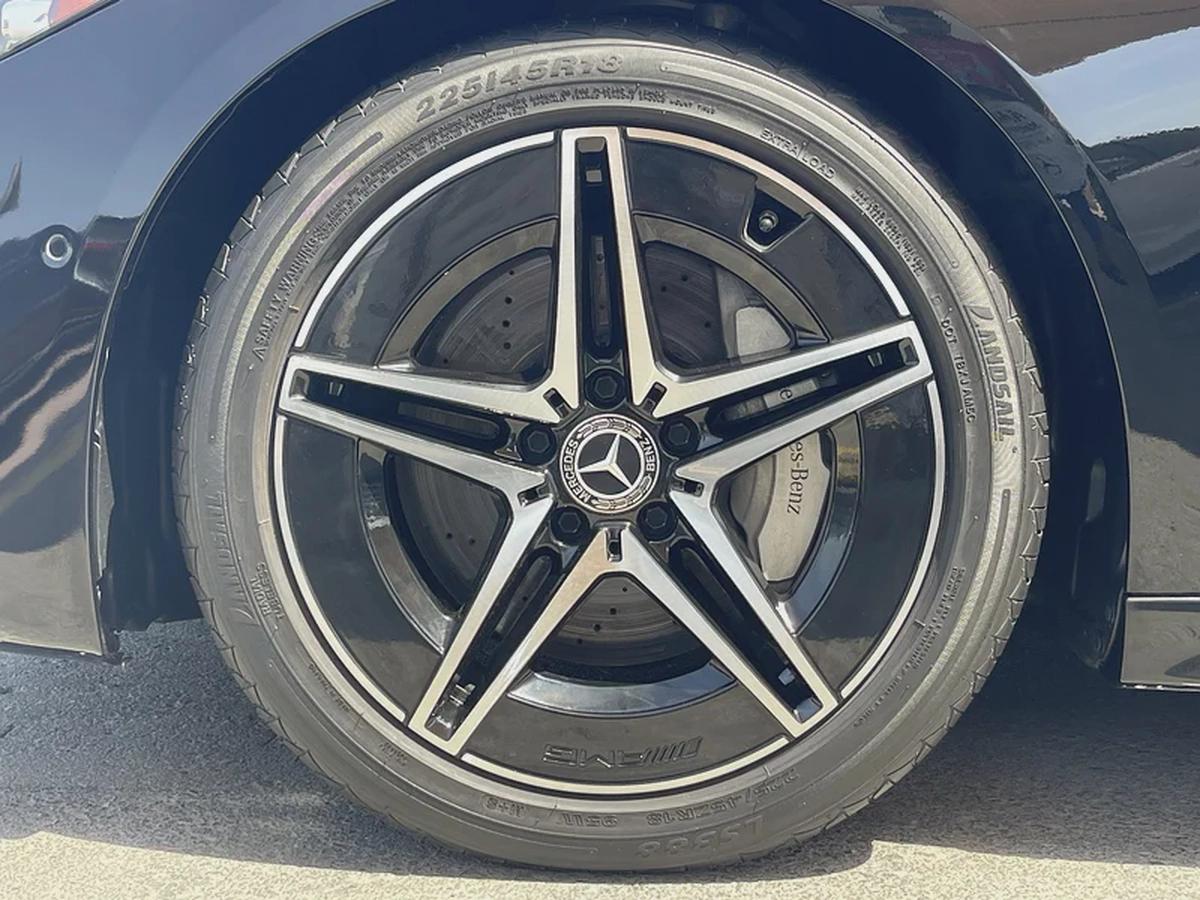 MERCEDES-BENZ - C300 - AMG KIT ORIGINAL - 2022 - V4 - 2,0L - AMERICAN SPECS VERY GOOD CONDITION-18-18