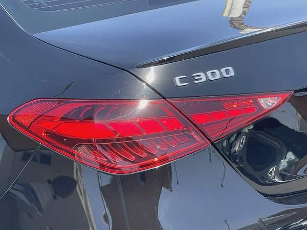 MERCEDES-BENZ - C300 - AMG KIT ORIGINAL - 2022 - V4 - 2,0L - AMERICAN SPECS VERY GOOD CONDITION