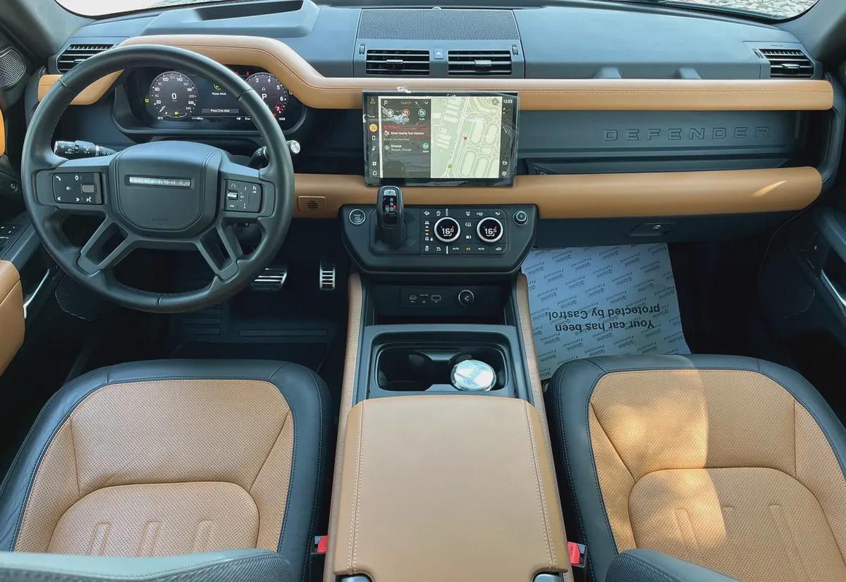 2023 Land Rover Defender X - GCC Specs - Pristine Condition-15-15