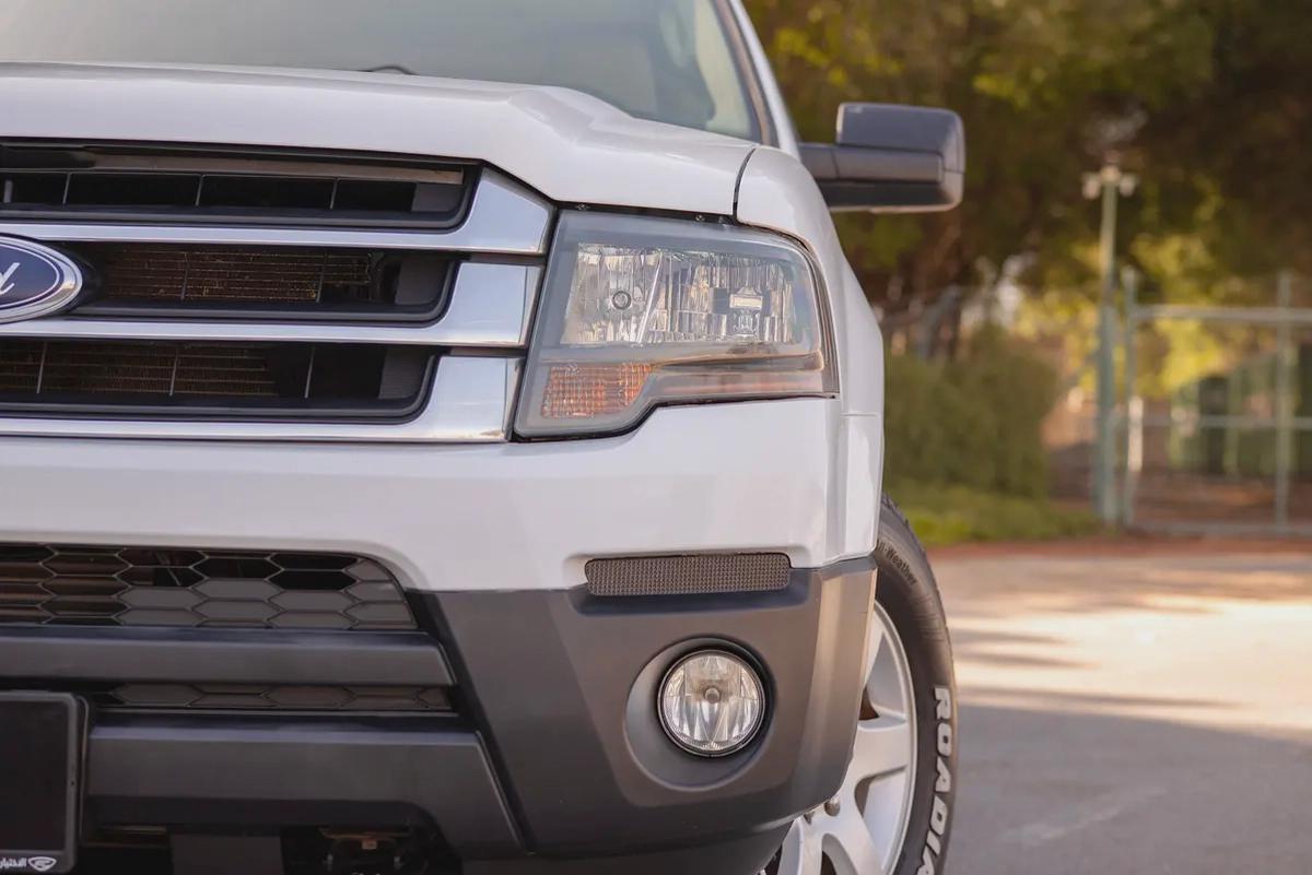 Expedition XLT | GCC Specs | REF#F45914-2-2