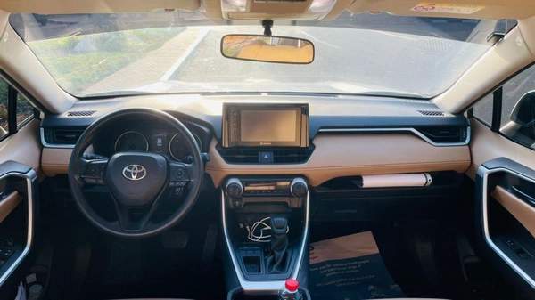 Toyota RAV4 2.5L (2WD) EX