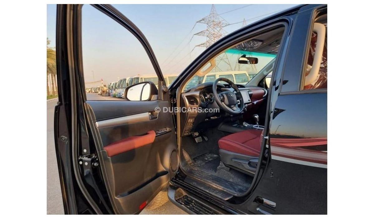 Toyota Hilux Toyota Hilux SR5 4.0L PETROL V6 A/T FULL OPTION 2023-5-5