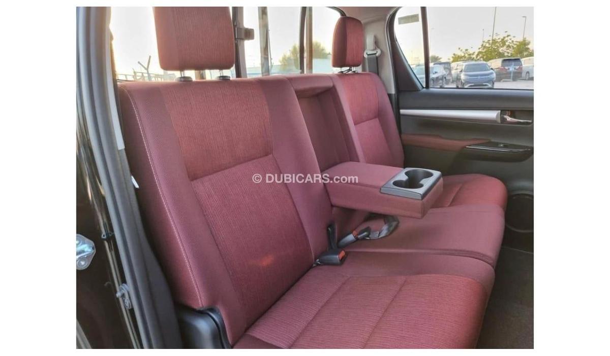 Toyota Hilux Toyota Hilux SR5 4.0L PETROL V6 A/T FULL OPTION 2023-14-14