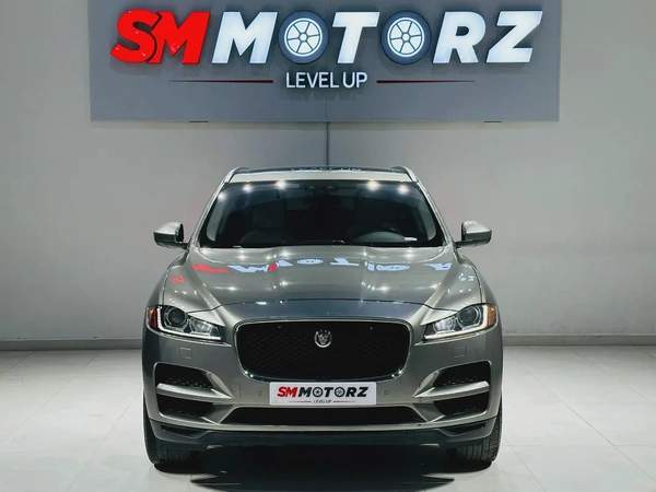 2018 JAGUAR F PACE MINT CONDITION WITHOUT ACCIDENT CLEAN CAR