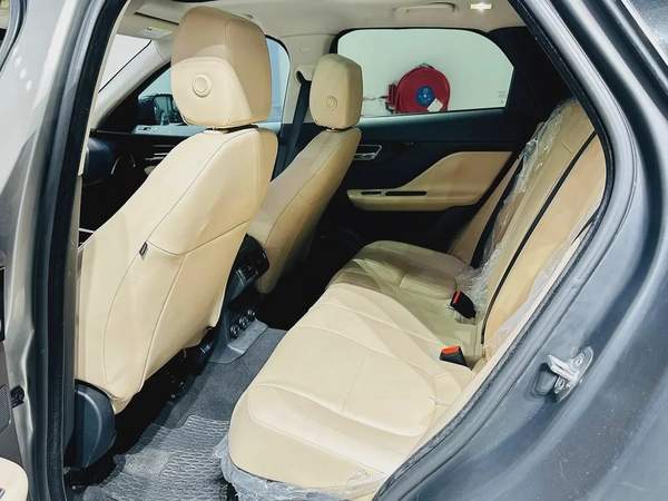 2018 JAGUAR F PACE MINT CONDITION WITHOUT ACCIDENT CLEAN CAR