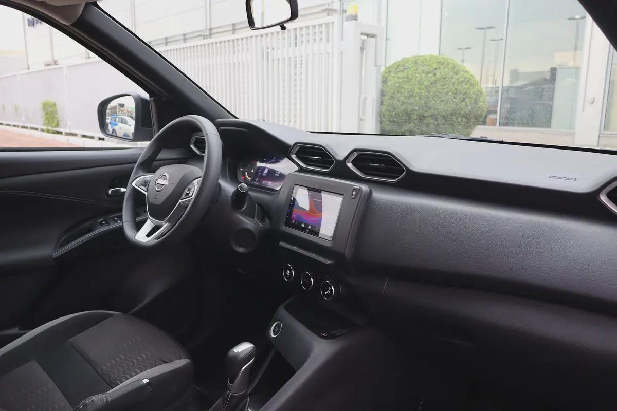 Nissan Magnite S - 2025 Model - GCC Specs - Original Paint-4-4