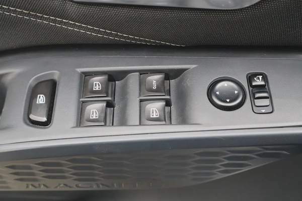 Nissan Magnite S - 2025 Model - GCC Specs - Original Paint