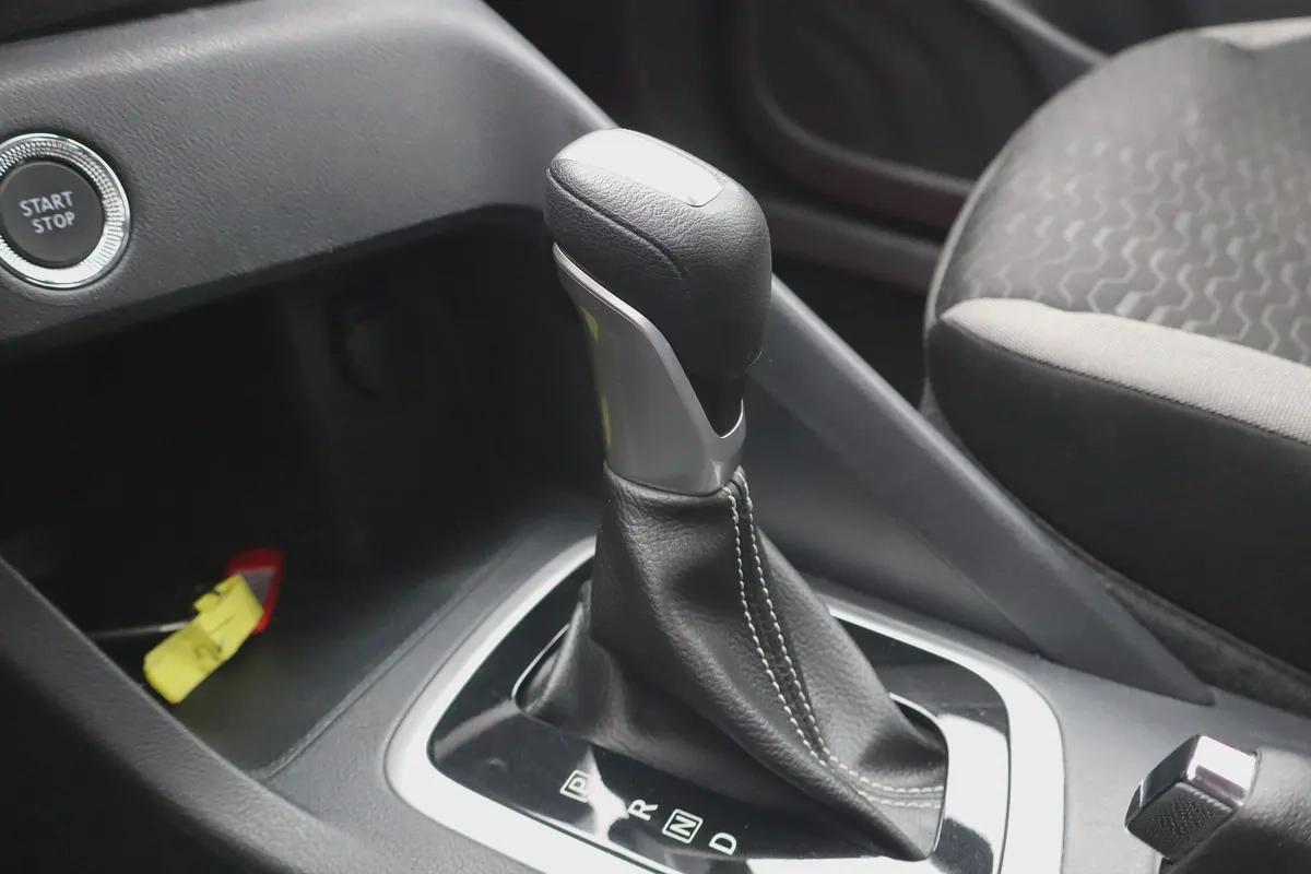 Nissan Magnite S - 2025 Model - GCC Specs - Original Paint-13-13