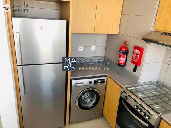 Pool View | Top Floor | kitchen Appliances