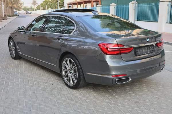 BMW 7 SERIES-730LI-2019-112000KM-GCC SPECS-EXCELLENT CONDITION