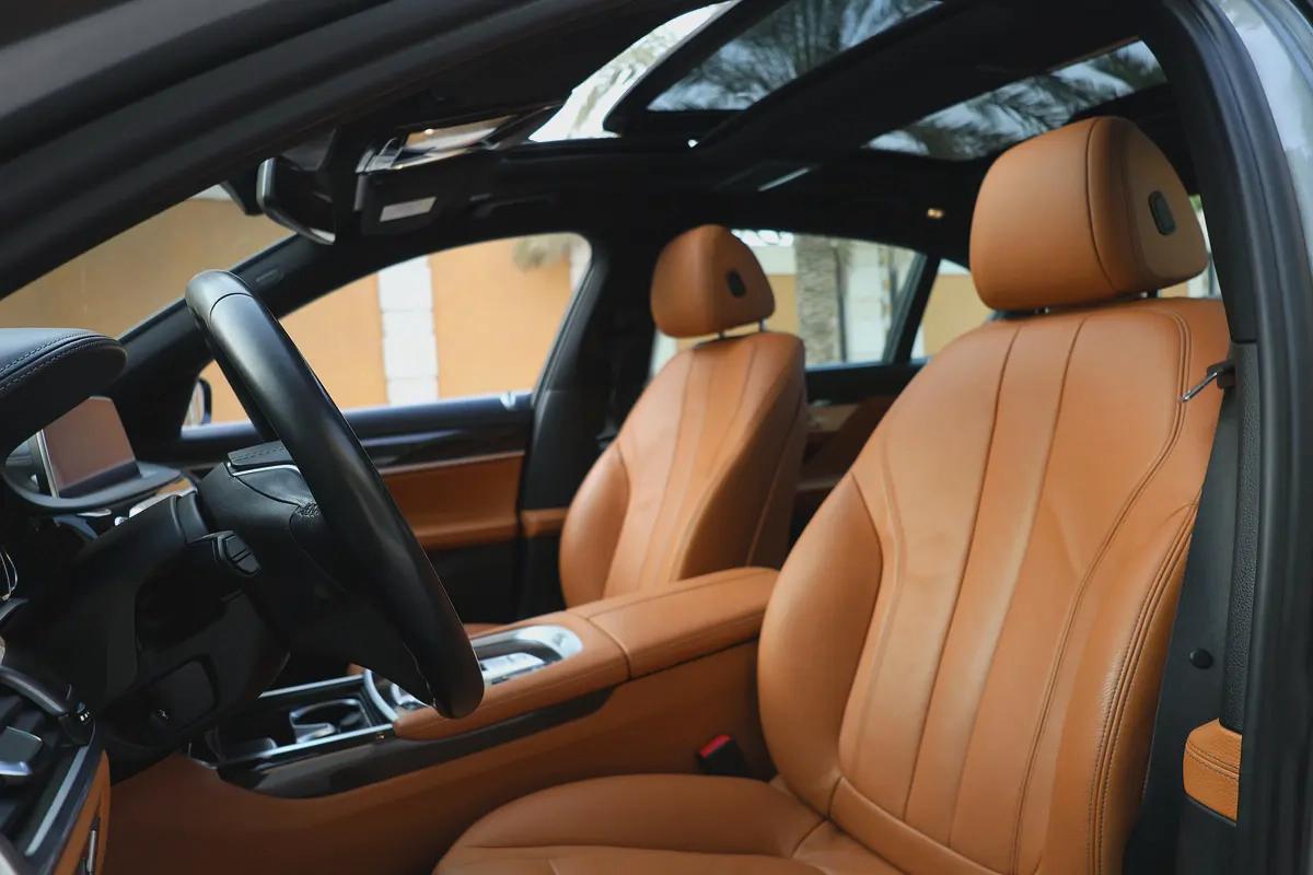 BMW 7 SERIES-730LI-2019-112000KM-GCC SPECS-EXCELLENT CONDITION-9-9