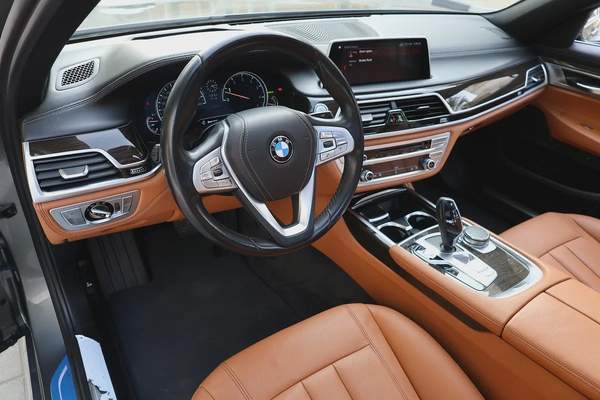 BMW 7 SERIES-730LI-2019-112000KM-GCC SPECS-EXCELLENT CONDITION