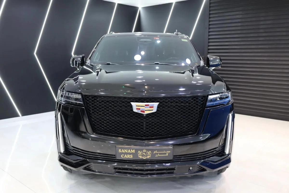 Cadillac Escalade Platinum Sport-4-4