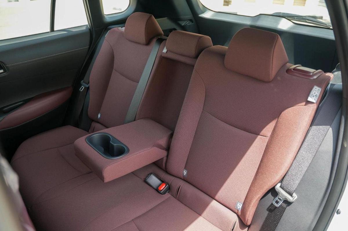 Toyota Corolla Cross-9-9