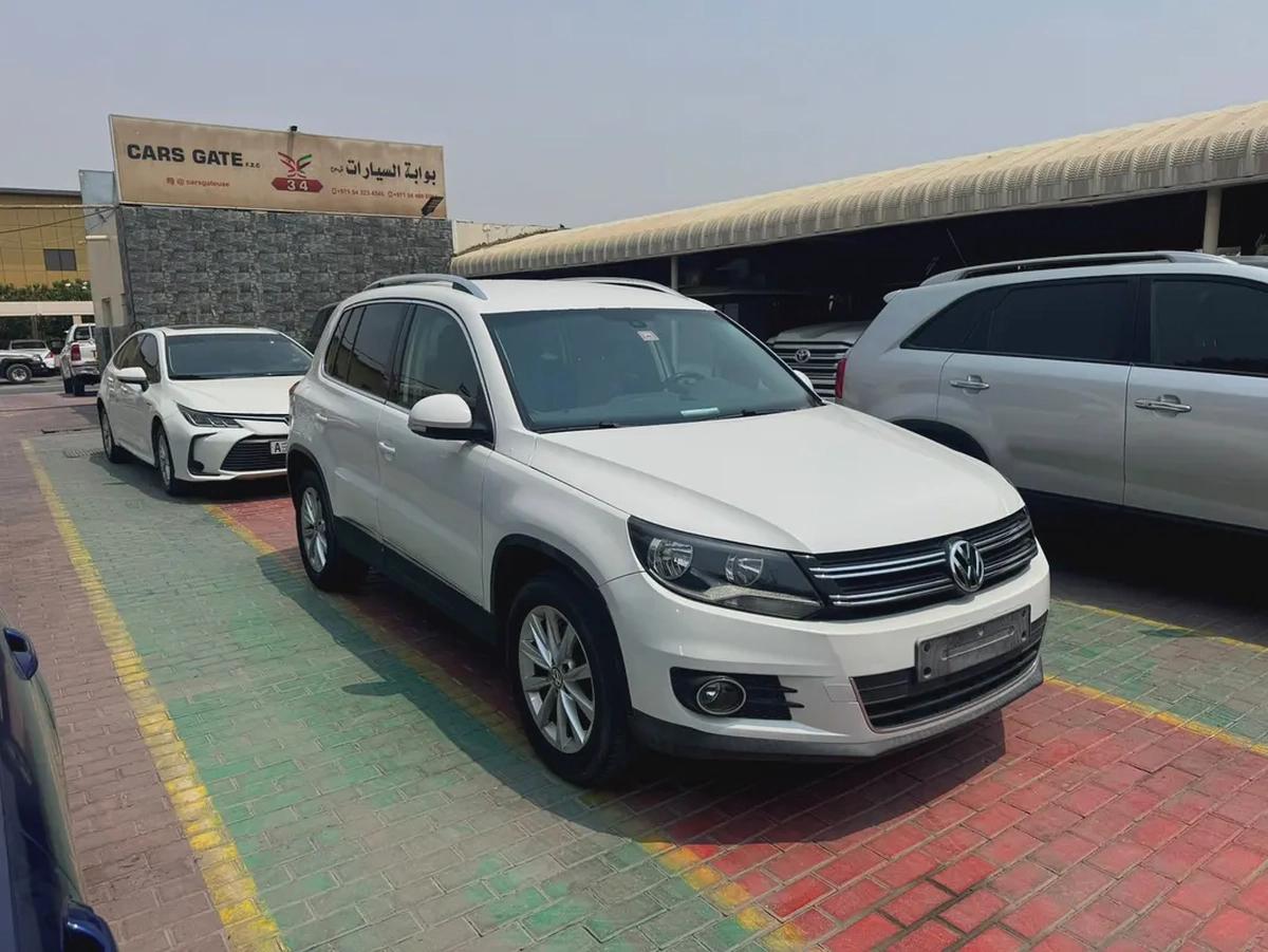 VOLKSWAGEN TIGUAN-1-1