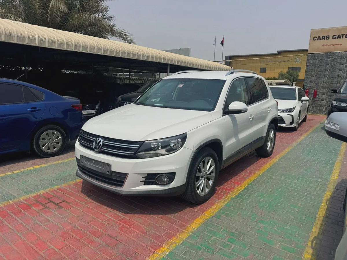 VOLKSWAGEN TIGUAN-2-2