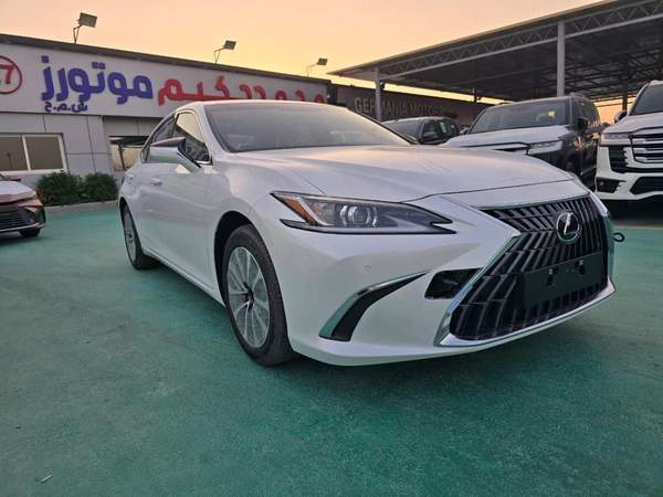 Lexus ES300h