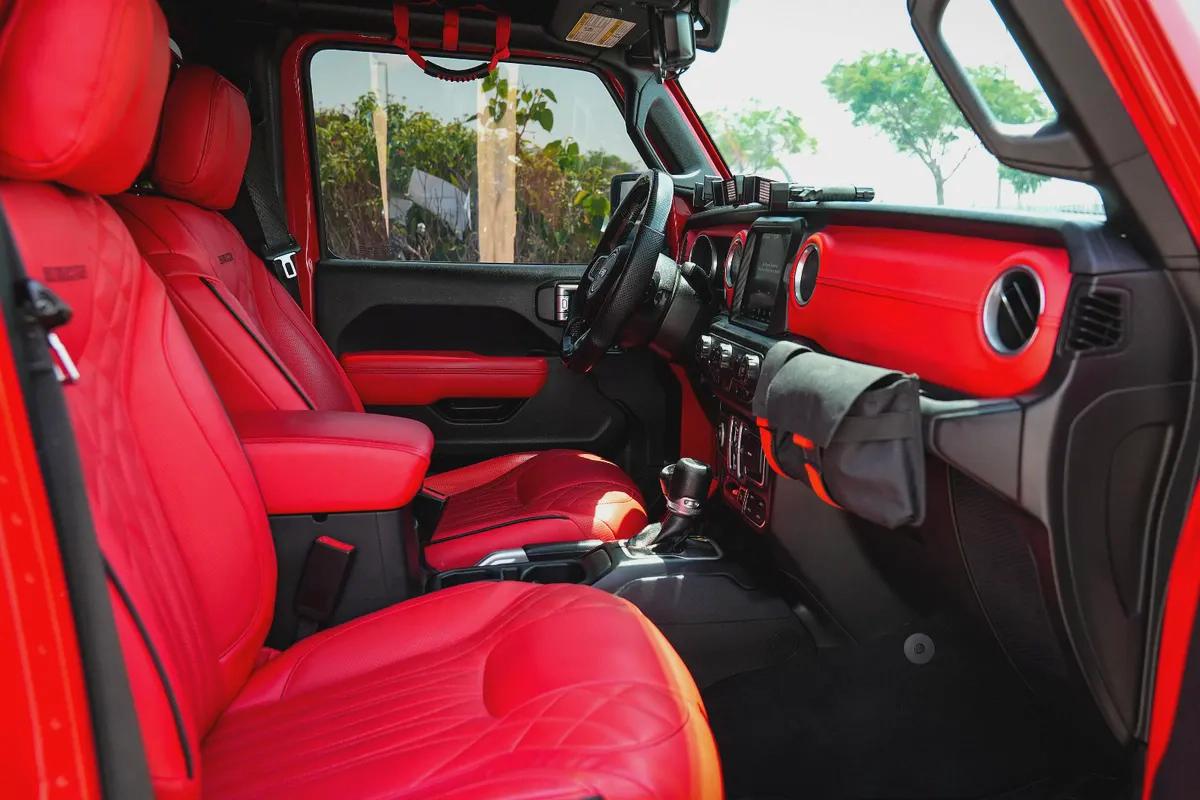 JEEP WRANGLER UNLIMITED RUBICON 2020!! CANADIAN SPECS!! LOW MILEAGE-13-13