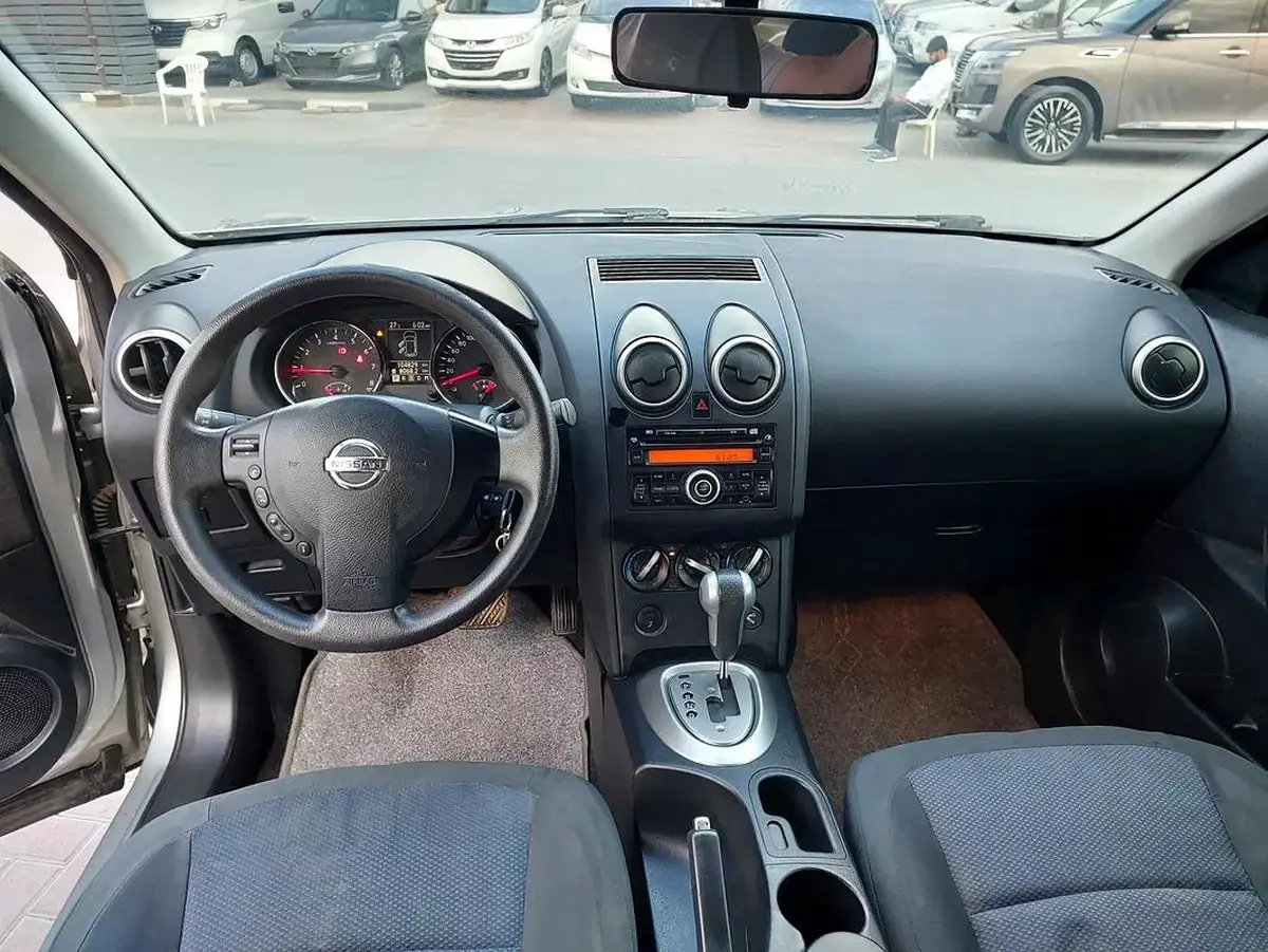 Nissan Qashqai SE 2013 - GCC Specs - Well Maintained-8-8