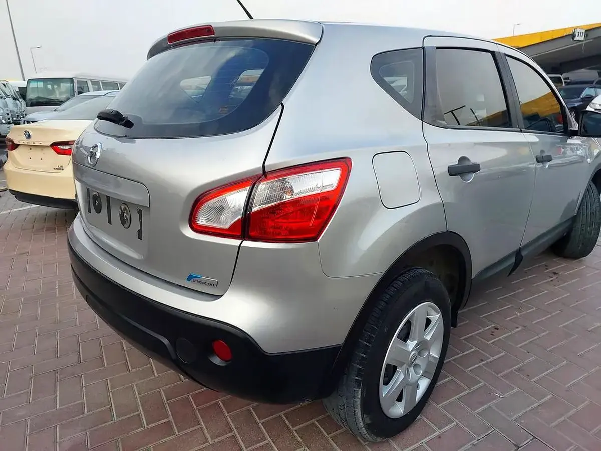 Nissan Qashqai SE 2013 - GCC Specs - Well Maintained-3-3