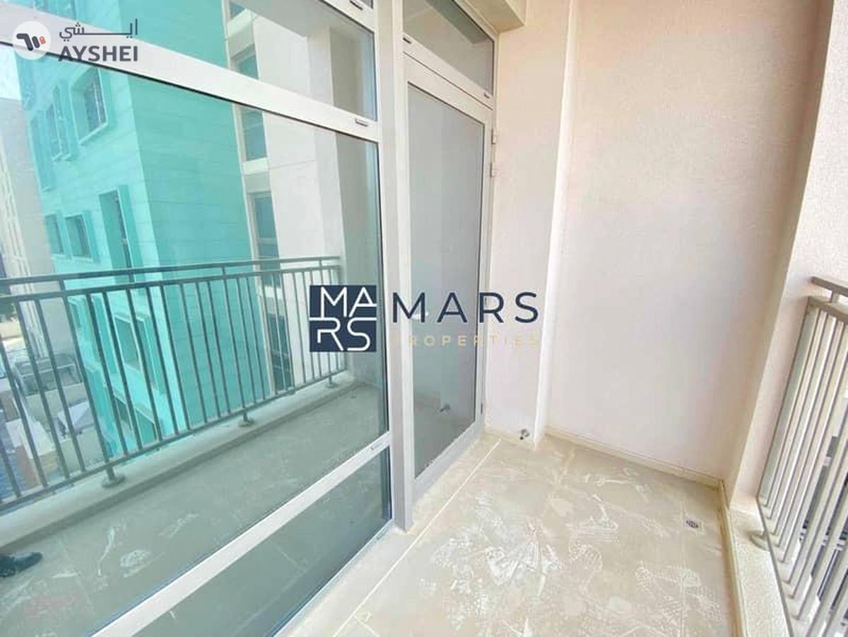 The Cozy & Stunning 1BHK with Study Room for Rent-4-4