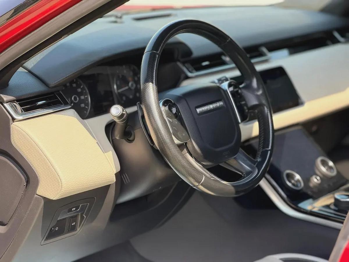 LAND ROVER RANGE ROVER VELAR V4 2.0-6-6