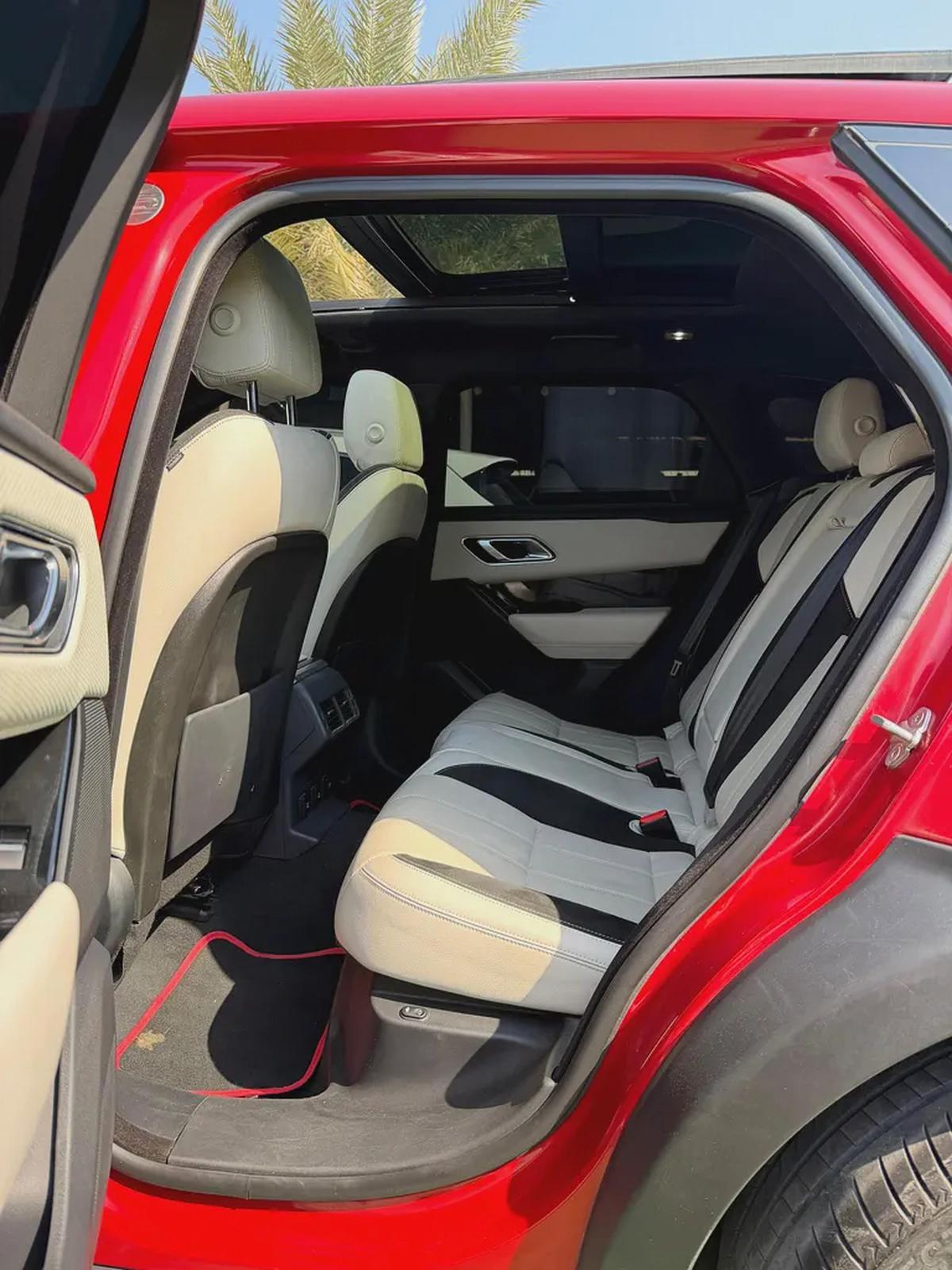 LAND ROVER RANGE ROVER VELAR V4 2.0-9-9