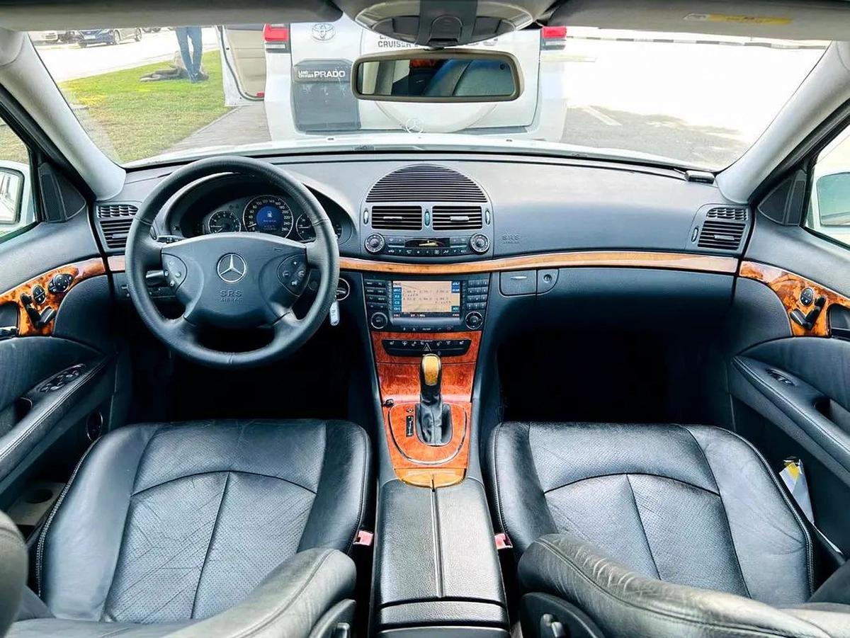 BENZ E240 | 2002 | CLEAN CAR FRESH JAPAN IMPORT-8-8