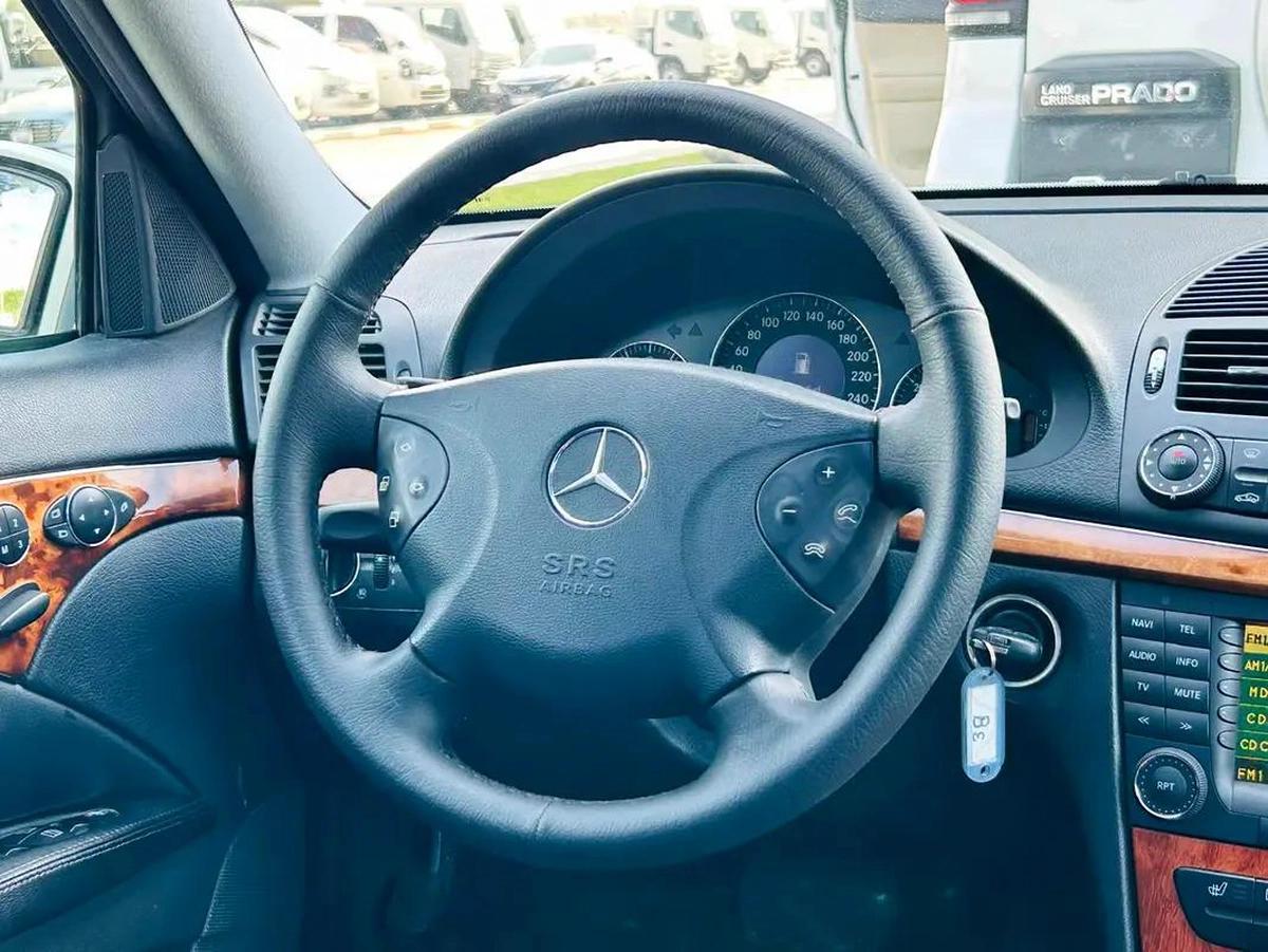 BENZ E240 | 2002 | CLEAN CAR FRESH JAPAN IMPORT-9-9