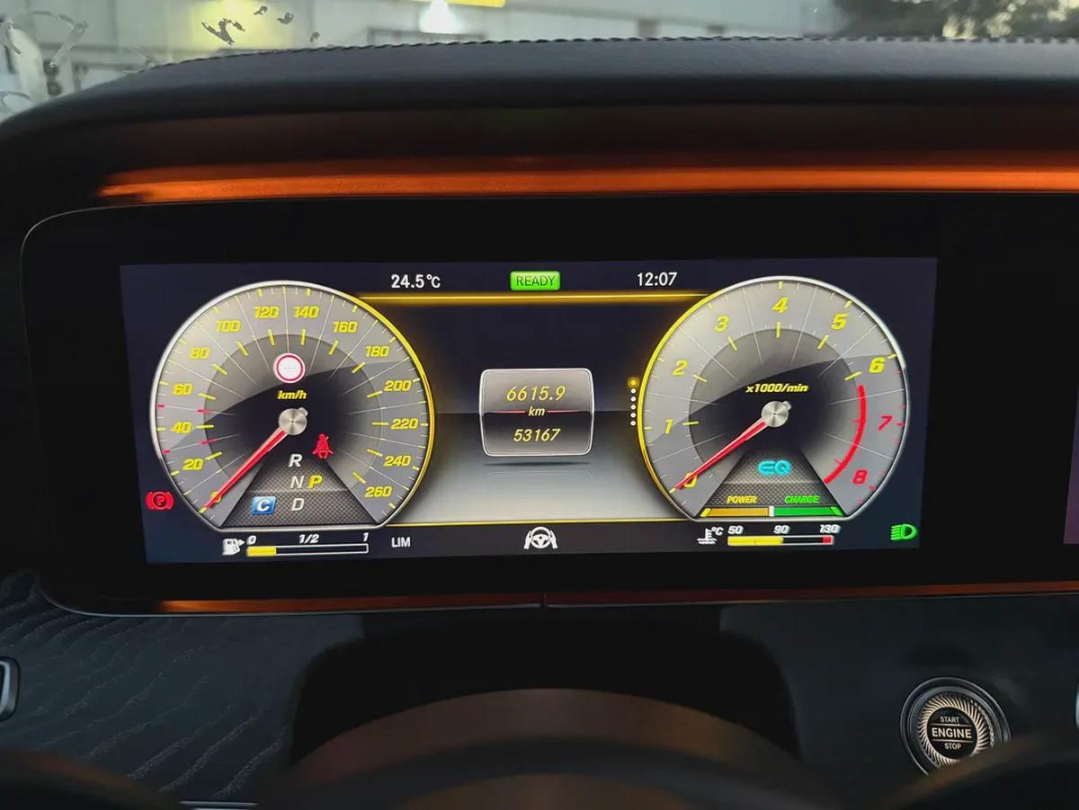 Mercedes CLS 450 4 Matic-5-5