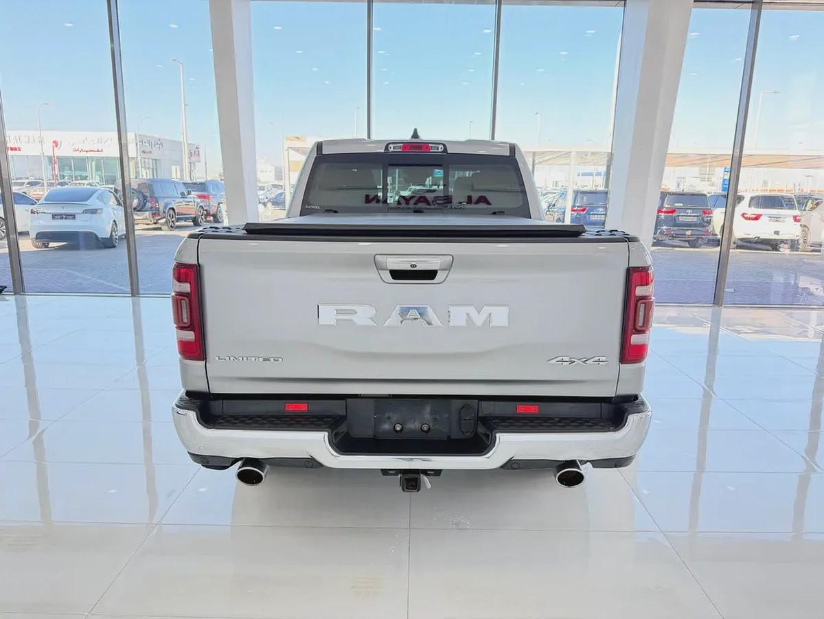 دودج رام ليمتد فل اوبشن فضي / بيج خليجي GCC 2020 Dodge Ram 1500 Limited - Top of the Line!-5-5