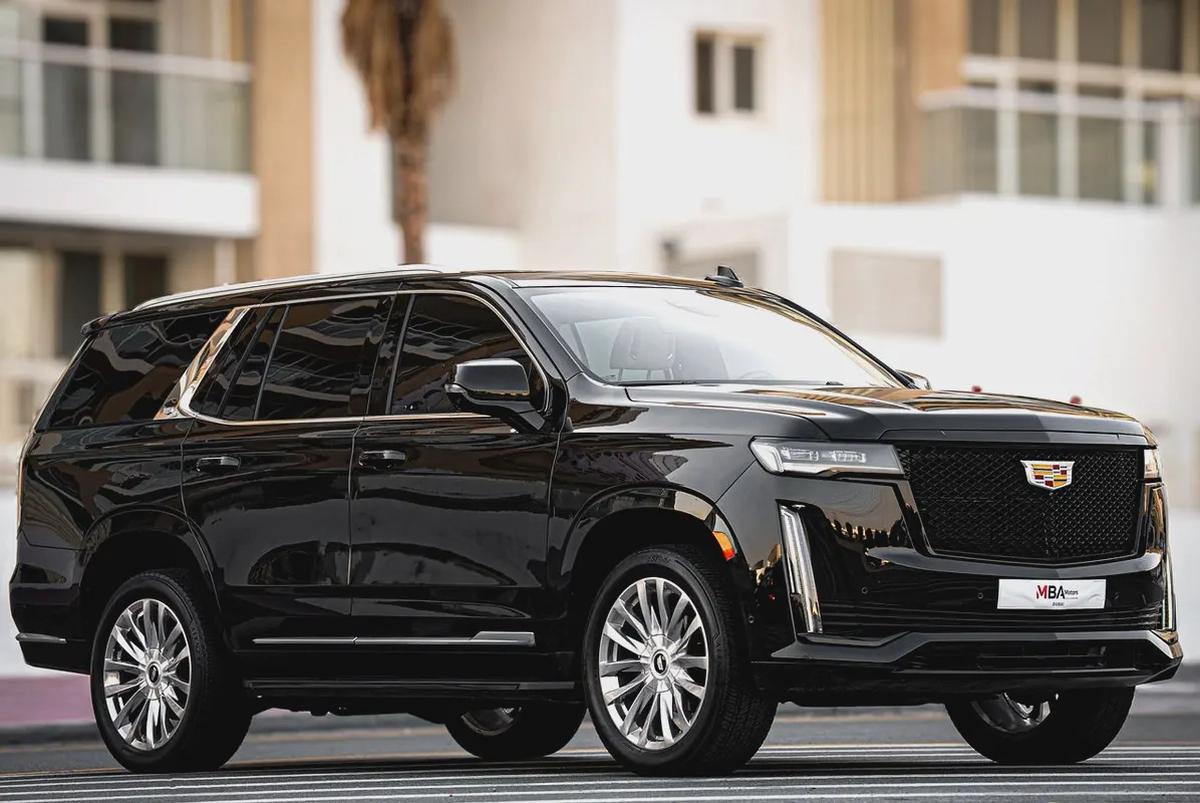 2022 | Cadillac Escalade Premium | Captain Seats | Warranty | Low Mileage-1-1