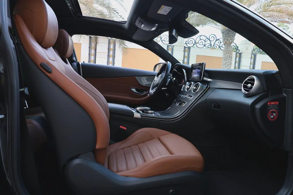 MERCEDES-BENZ C200-COUPE -2017-136000KM-GCC SPECS-16-16