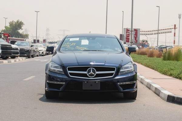 2013 - BENZ CLS63 SHOOTING BRAKE - BRAND NEW CONDITION - ONLY 31,000 KM
