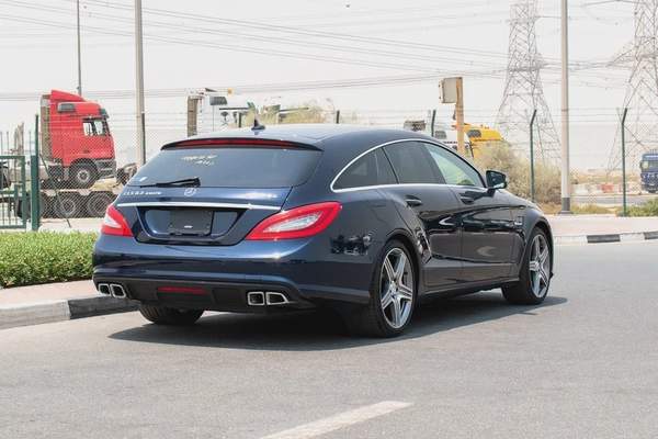 2013 - BENZ CLS63 SHOOTING BRAKE - BRAND NEW CONDITION - ONLY 31,000 KM