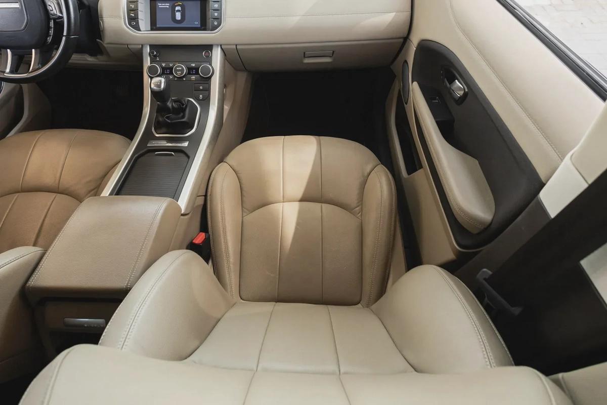 Land Rover Range Rover Evoque-13-13