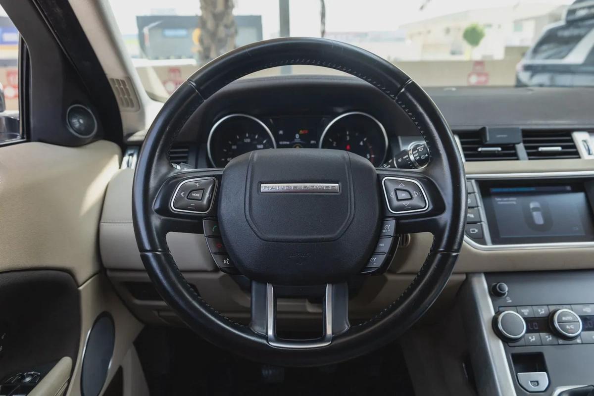 Land Rover Range Rover Evoque-10-10