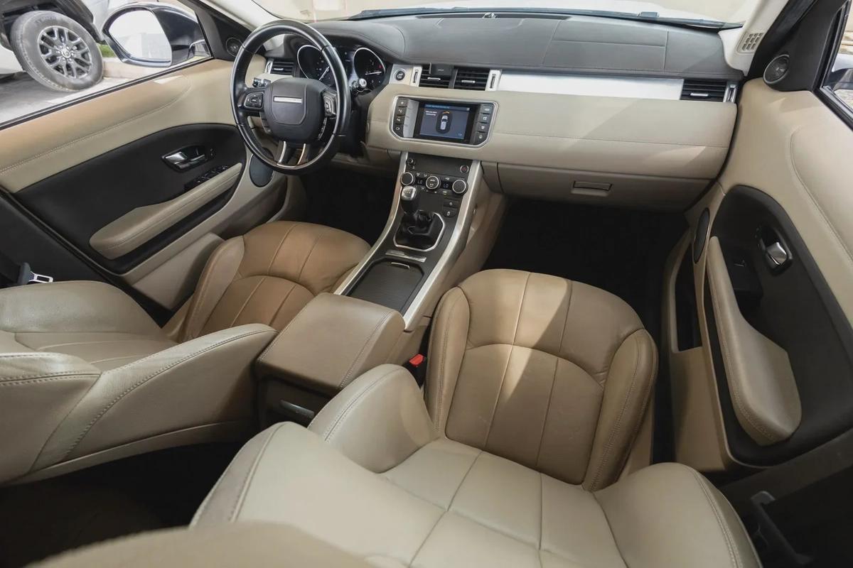 Land Rover Range Rover Evoque-18-18