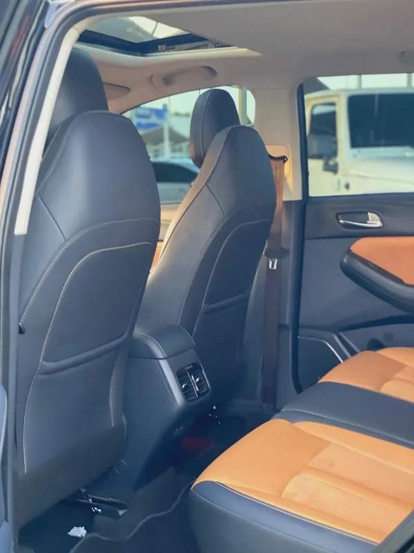 (2023) JAC// GS4 //GCC//FULL OPTION//LOW MILLAGE//EXCELLENT CONDITION//