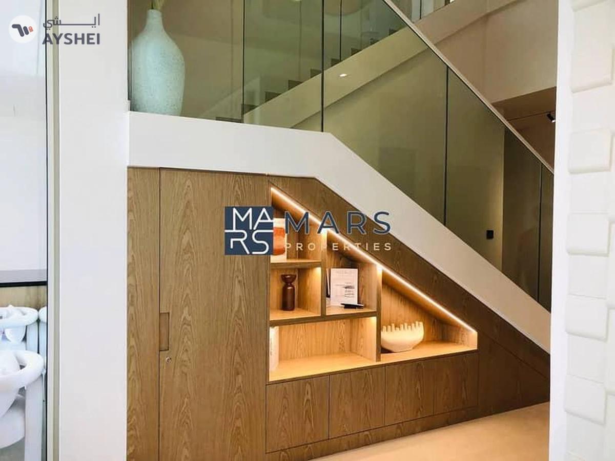 Luxurious Townhouse in Hayyan-9-9