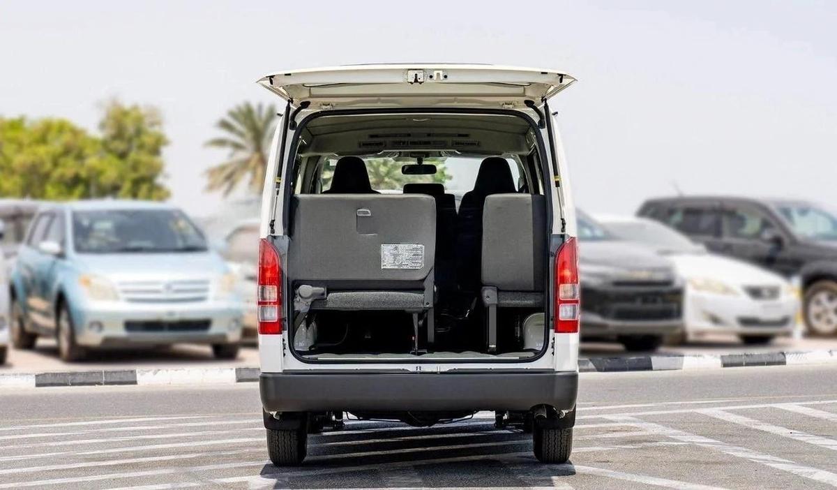 Toyota Hiace Toyota Hiace 2.5L Diesel STD MT 14 SET MY2024-9-9