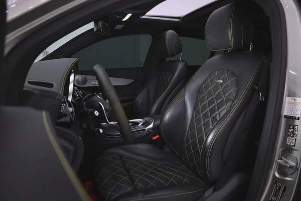 GLC 63 S - EDITION 1 - GCC - clean title - FULL CARBON PACKAGE - FULLY LOADED + warranty
