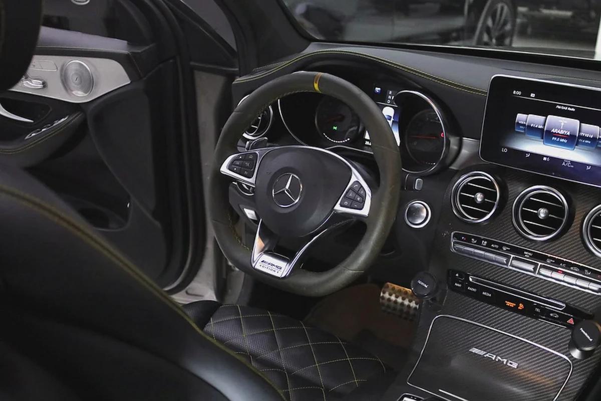 GLC 63 S - EDITION 1 - GCC - clean title - FULL CARBON PACKAGE - FULLY LOADED + warranty-14-14