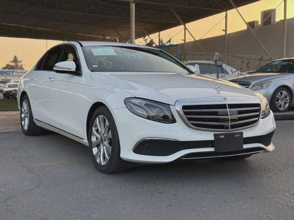 Mercedes Benz E400