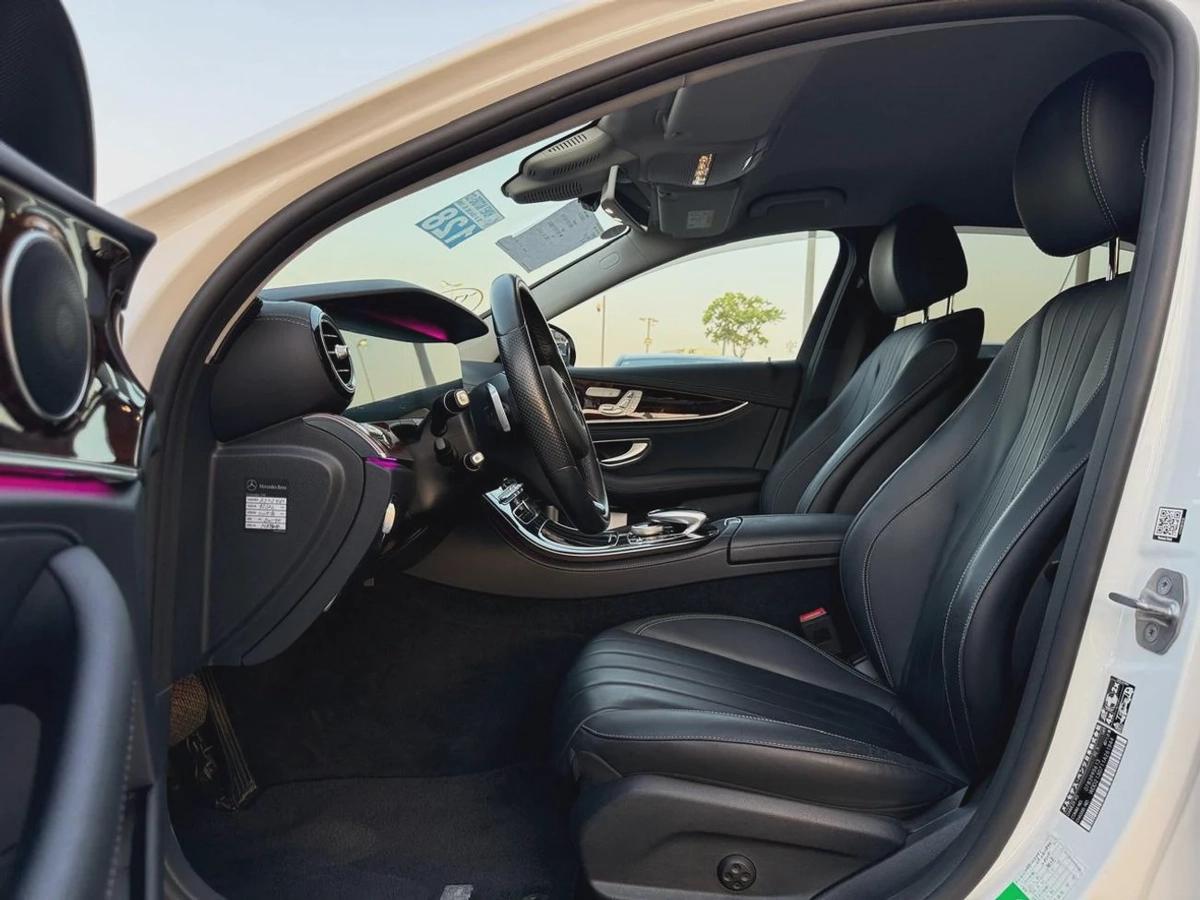 Mercedes Benz E400-5-5