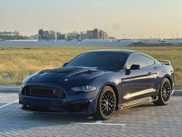 فورد موستانج 2018 مواصفات امريكية GT 5.0 بحالة جيدة