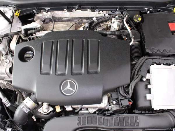 MB A220 //2023 // Diesel // Almost New