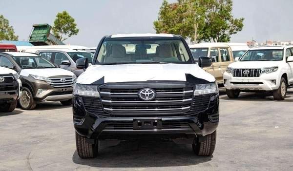 Toyota Land Cruiser LC300 GXR 3.3D AT MY2025 – BLACK