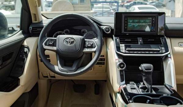 Toyota Land Cruiser LC300 GXR 3.3D AT MY2025 – BLACK