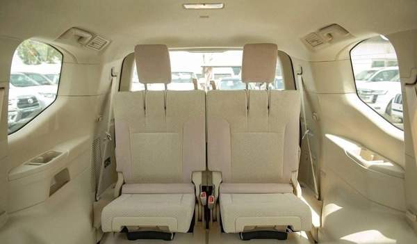 Toyota Land Cruiser LC300 GXR 3.3D AT MY2025 – BLACK